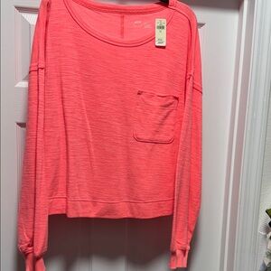Aerie BNWT Beautiful Sweatshirt sz Small